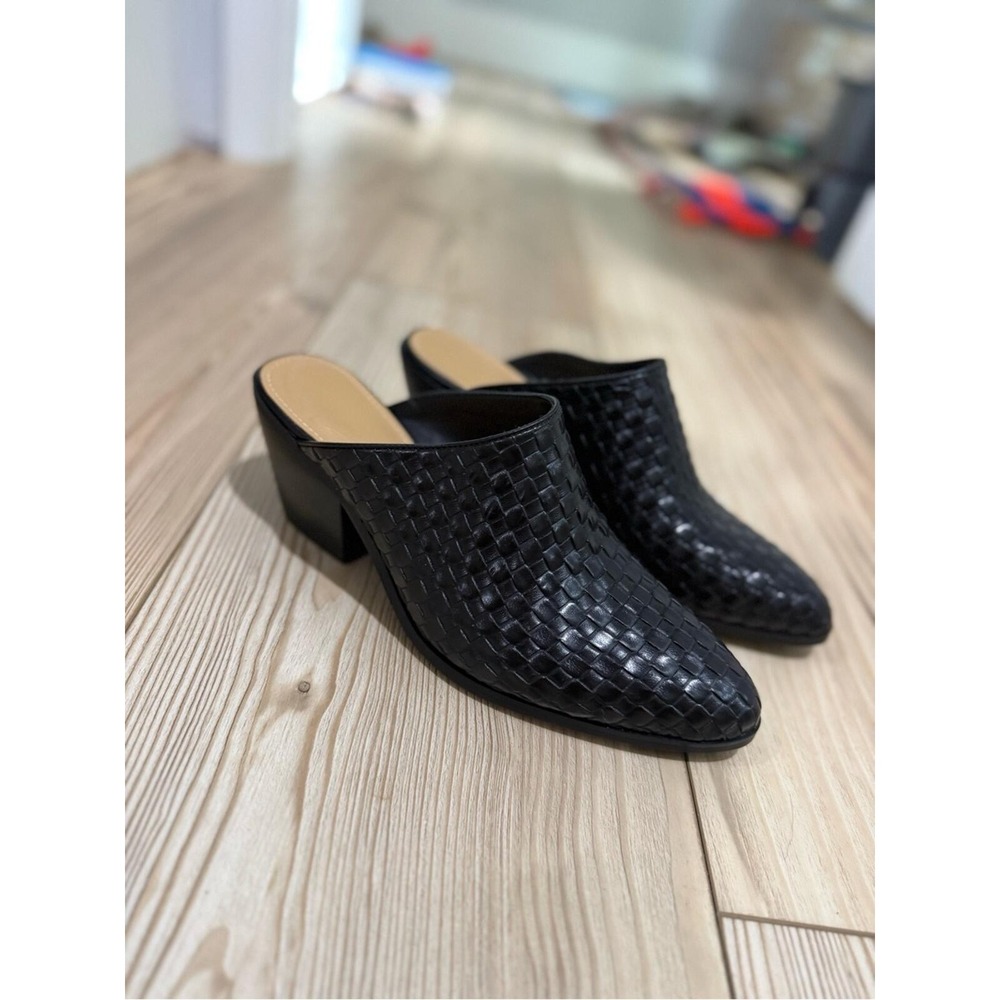 Black Woven Leather Mule Heels -‎ Women - Picture 2 of 3